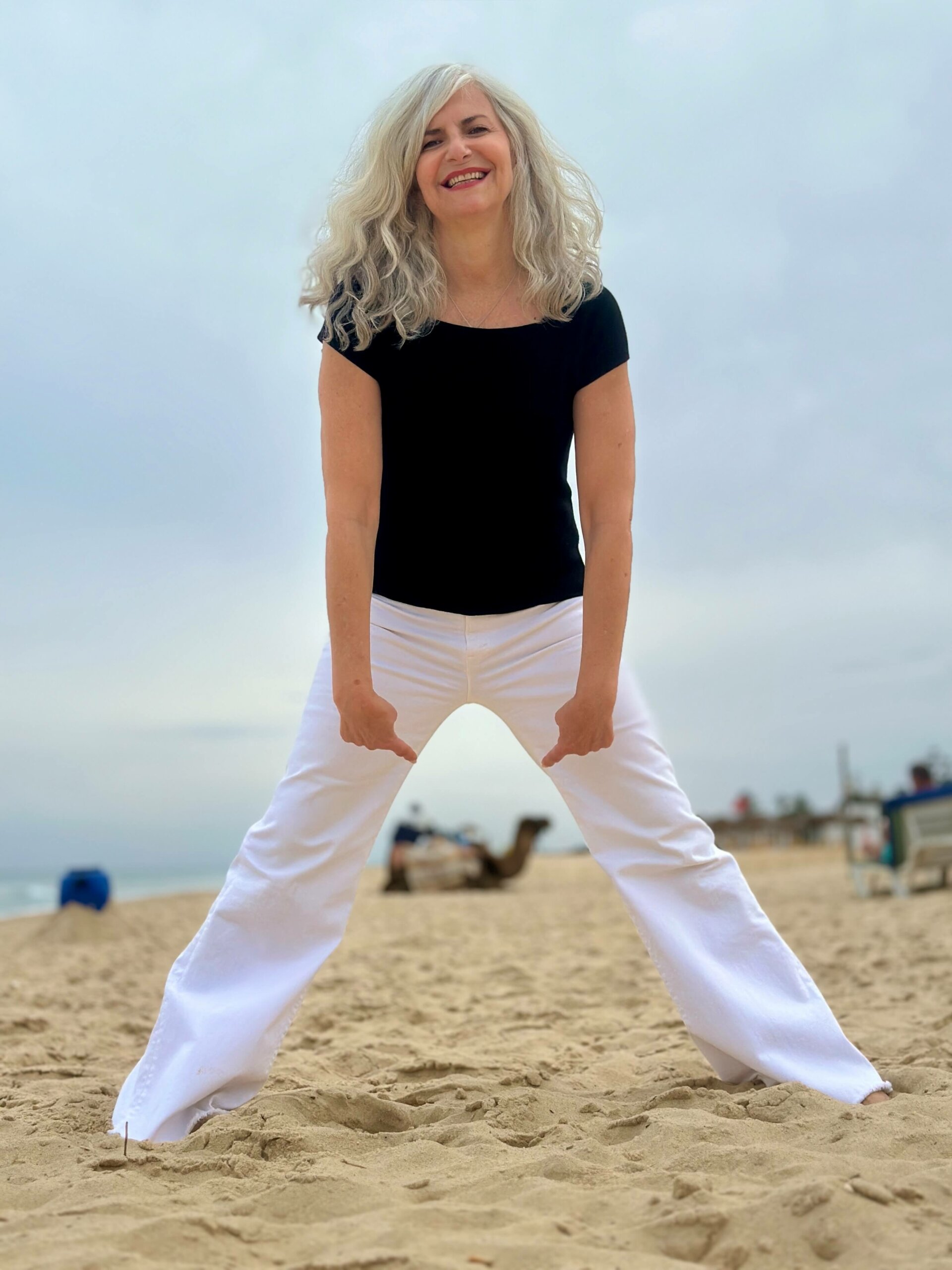 freude-meerschreibzeit2025-ivonne-keller-kamel-strand