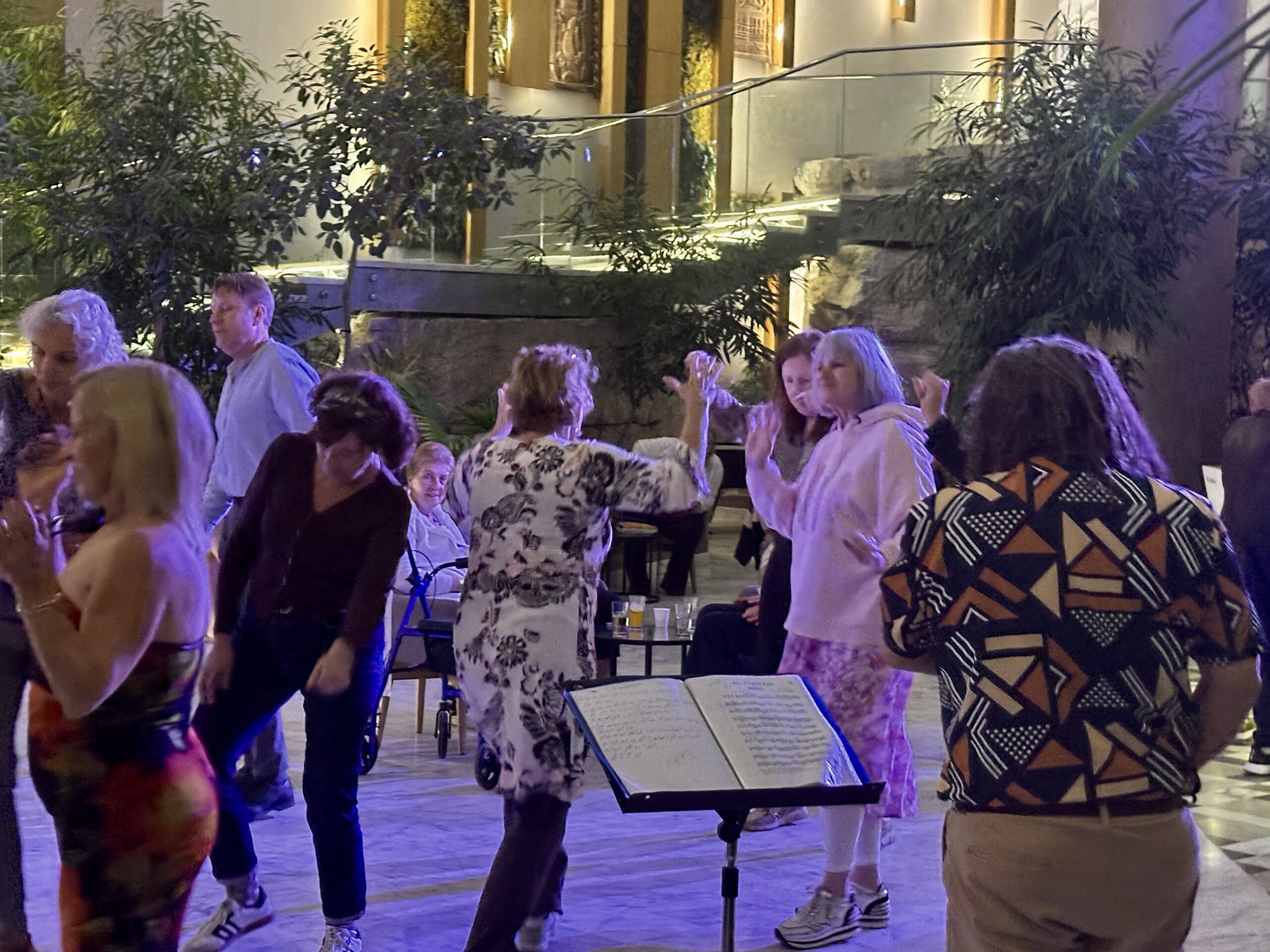 meerschreibzeit2025-gemeinsam-tanzen