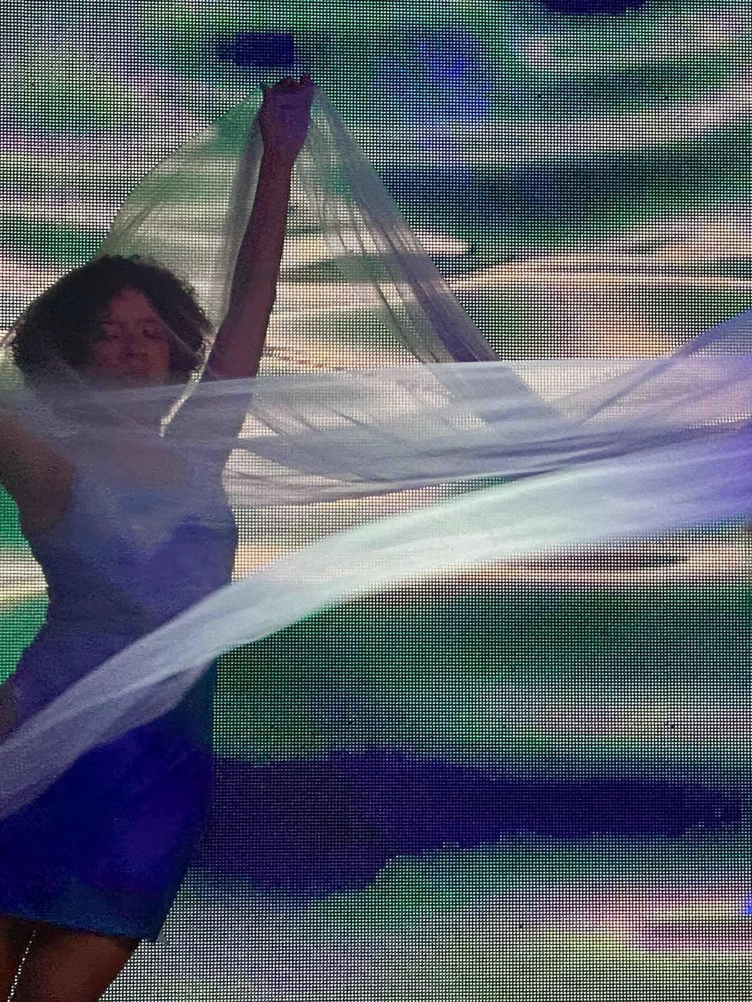 momente-meerschreibzeit2025-marcella-show-schleier